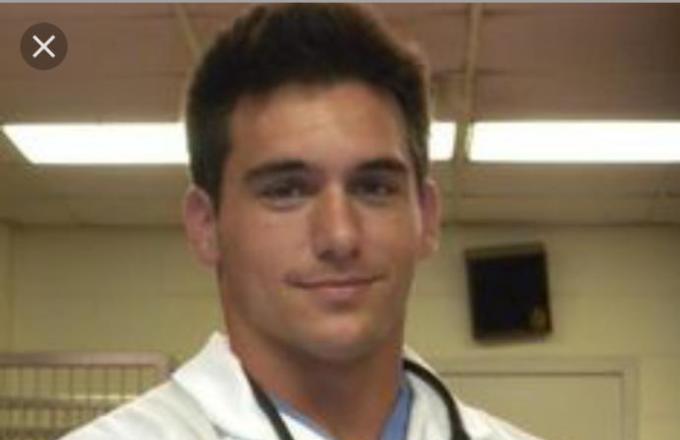 7 Types of Guys Women Should Avoid Dating