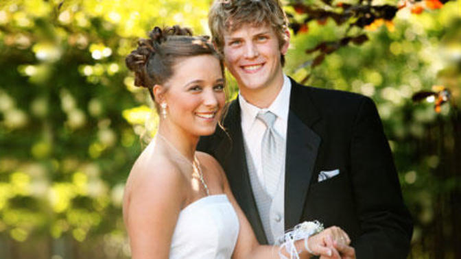 Benefits of Getting Married Young