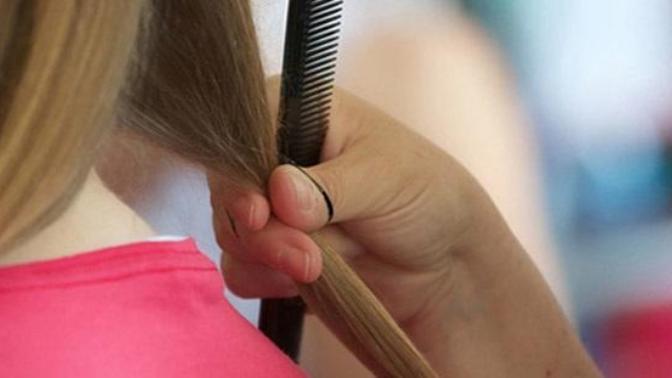 The awkward middle point: every girl's ultimate hair struggle