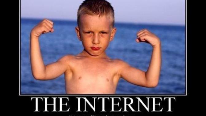 Is it creepy to message girls online?