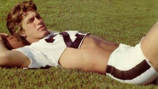 Let's Bring it Back: The Male Crop Top