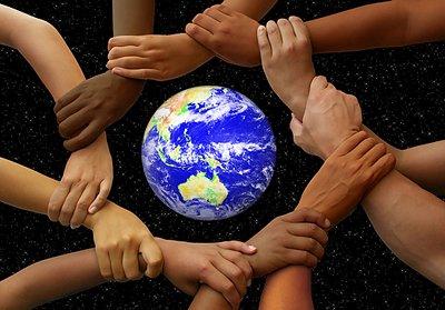 Benefits of Online Friendships