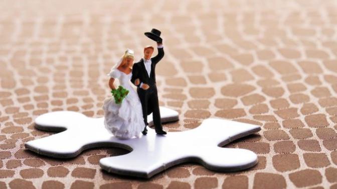 Interview with Relationships Expert: Lisa Brookes Kift
