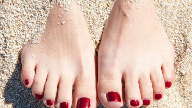 Natural treatments to make your feet baby smooth