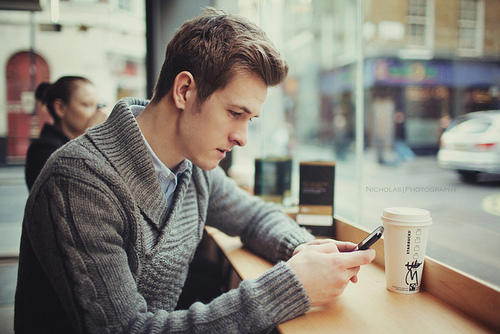 All you need to know about texting a guy you like and where you are going wrong