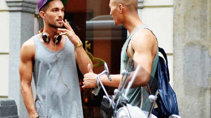 5 (ALMOST) Universal Wardrobe Commandments That Impress Women And Are Incredibly Easy To Do Without Trying