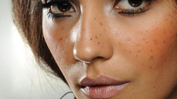 Eyeliner Style For Your Eye Shape
