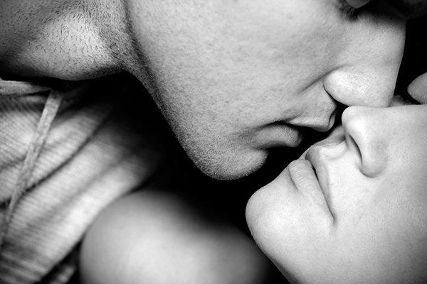 Gentlemen: The ONE key that could help make approaching women a lot easier.