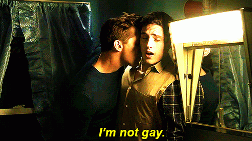 Why STRAIGHT guys should START going to GAY CLUBS