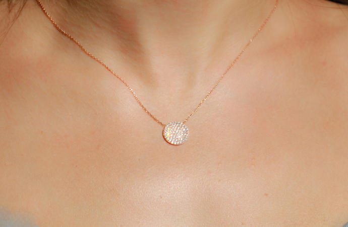 Best Jewelry Pieces To Give As Gifts This Holiday Season