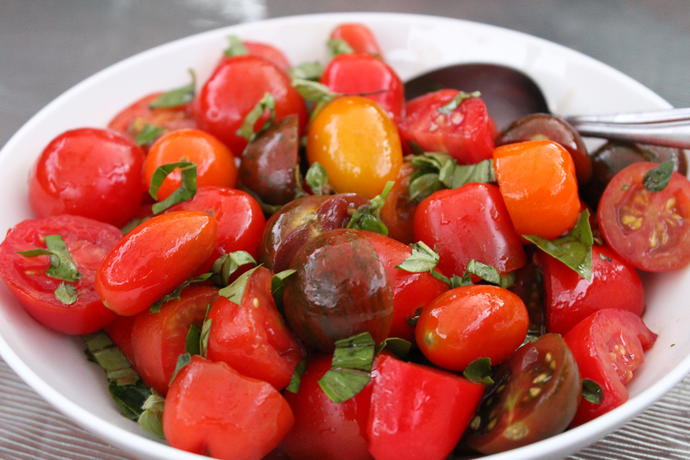 Random Light Recipes w/ RJ! – Salad Edition