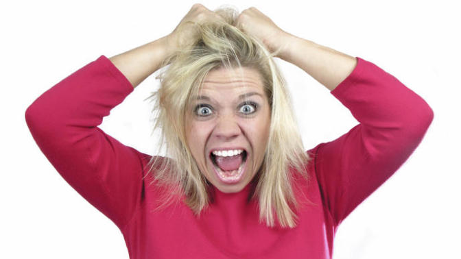 32 Thoughts Before Her First Date