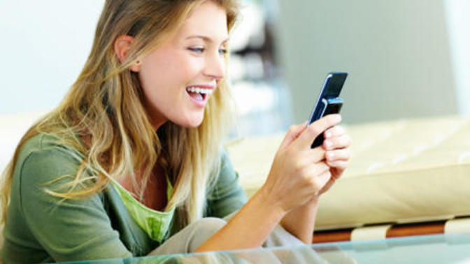 The Great Texting Divide: Girls, Please Explain