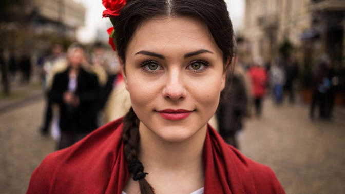 The Atlas of Beauty: Beautiful Women From Around The Globe