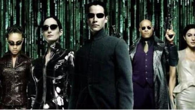 5 Reasons Why To Date A Matrix Fan!