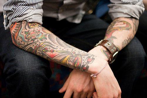 6 More Things Girls Find Attractive About Guys