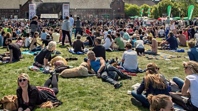 Reasons to Visit Amsterdam This Spring