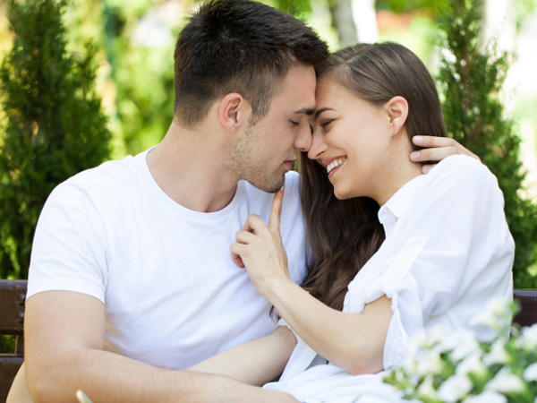 He Will Be Yours: Top 15 Flirting Moves That Drive Men Crazy