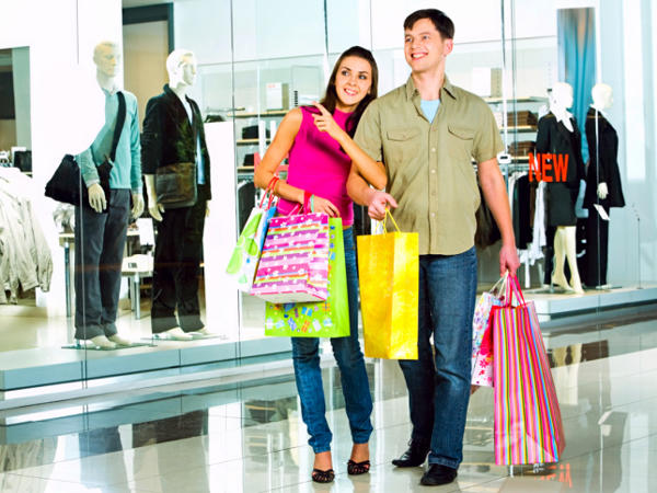 He Will Be Yours: Top 15 Flirting Moves That Drive Men Crazy