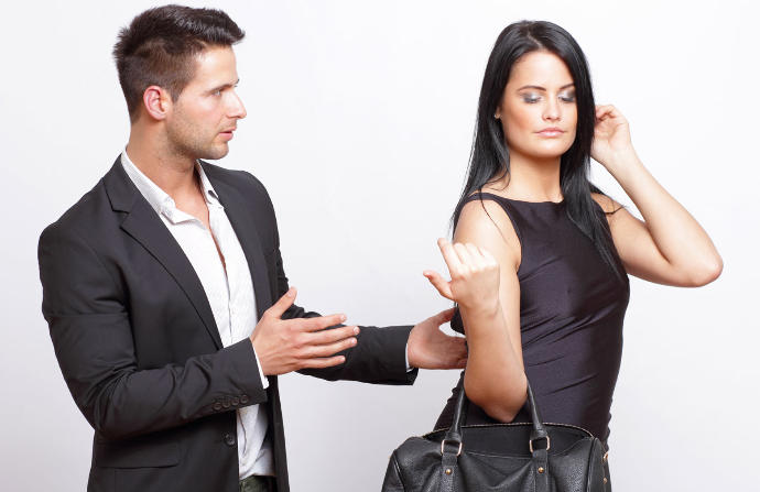 5 Ways To Overcome Your Fear Of Talking To Women