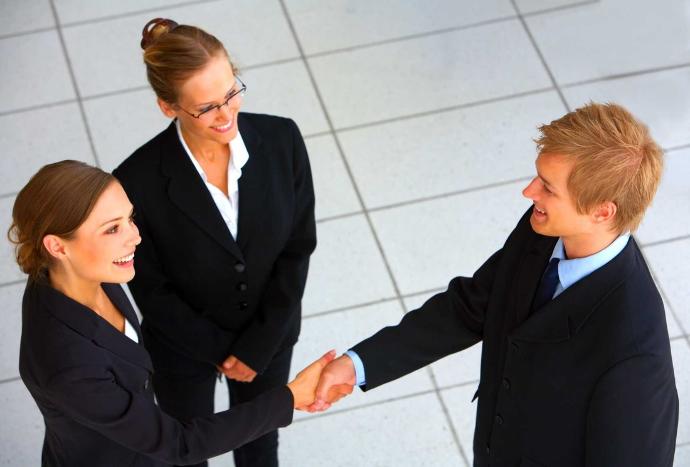 Why There's Nothing Wrong With "Hi, How are You?", Ladies