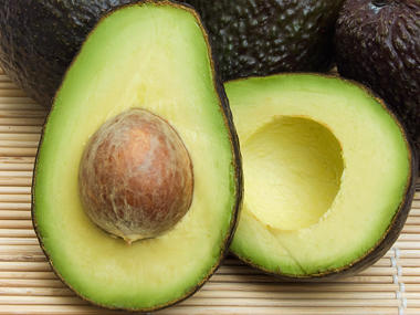 11 Healthy Snacks for Adults (Recipes Included)