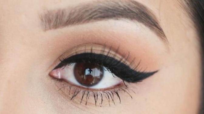 How To Do Winged Eyeliner