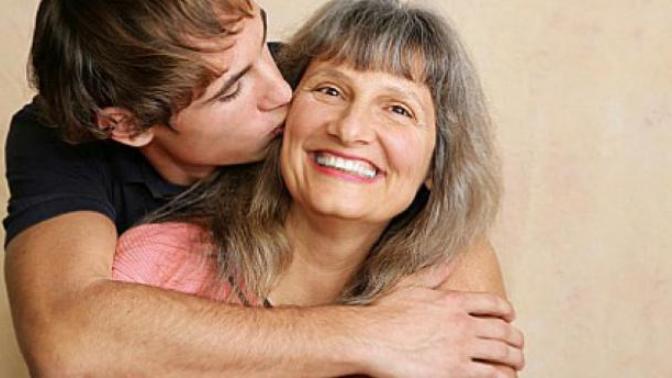 Guys Who Love Their Mothers