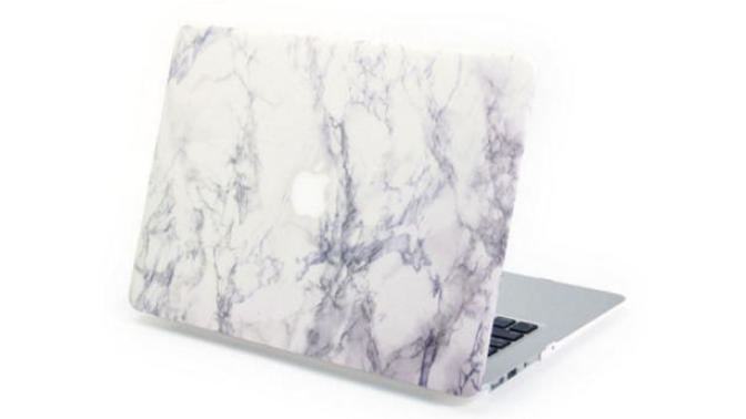 10 Fantastic and Affordable Graduation Gifts For Your Bae 😍😍