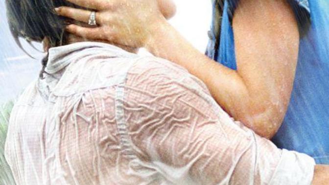 Girl's Night: 5 Movies To Watch With Your Girlfriends 🚺