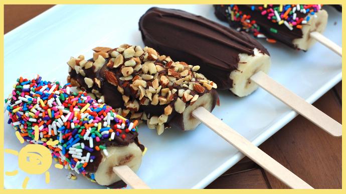 Fun Fair Foods: 10 Delectable Carnival Delicacies 🎢🎡