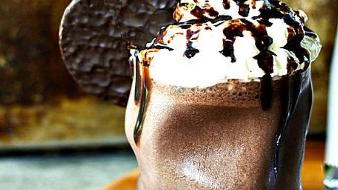 Fun, Fabulous, Wonderfully Colorful Milkshakes for Your Summer Enjoyment 🍨🍦🍭🍬🍫🍰🎂🍪🍩