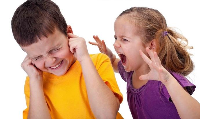 8 Ways Growing Up With Older Brothers Makes You A Stronger Woman