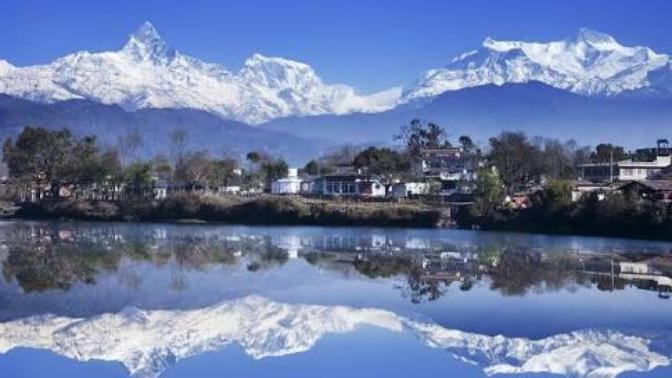 Traveling Through Kashmir: 4 Can't-Miss Tourist Attractions
