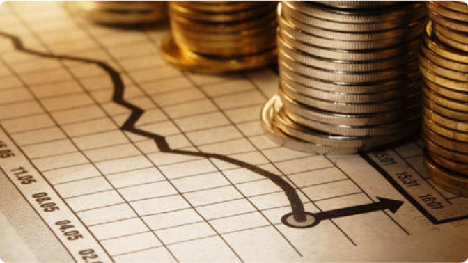 Bank On It: 4 Tips for Handling Your Hard-Earned Money