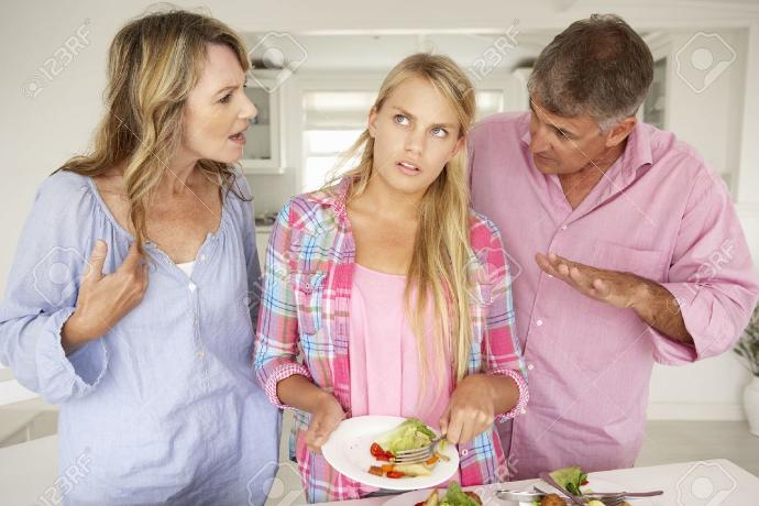 7 Reasons Why Women Fall for Guys with the Emotional IQ of a Gnat