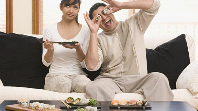 7 Reasons Why Women Fall for Guys with the Emotional IQ of a Gnat