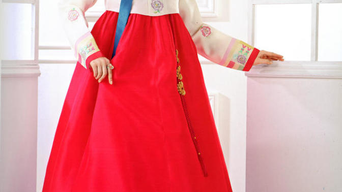 Traditional, Beautiful Dresses From Around the World: East Asian Edition