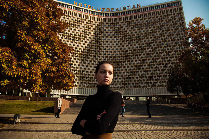 More Beautiful Women From Around the World: Atlas of Beauty