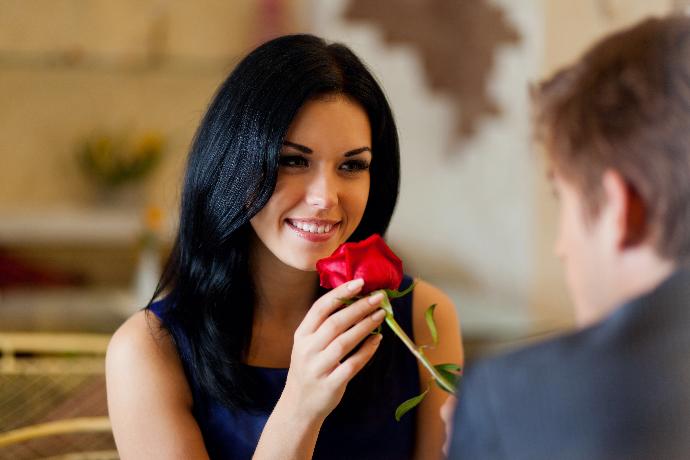 5 Simple Ways Guys Can Become Attractive to All Girls