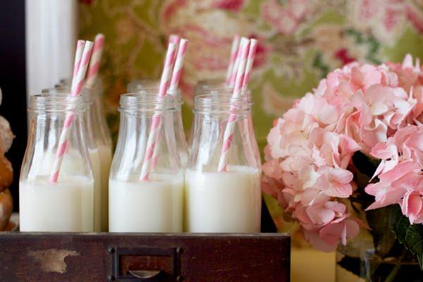 Happy Milk Day! 5 Reasons You Should Indulge :) πΌπ