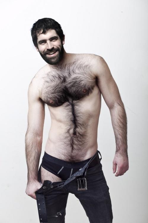 What It's Like Being a Very Hairy Man in an Almost Hairless World