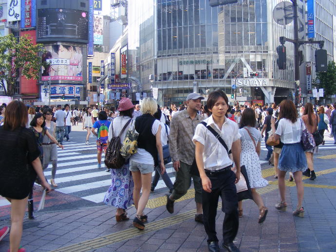 Around the World: 13 Dos & Don'ts in Japan