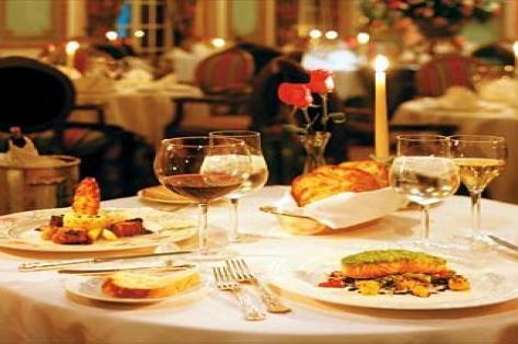 Around the World: 10 Dos & Dont's When Visiting France