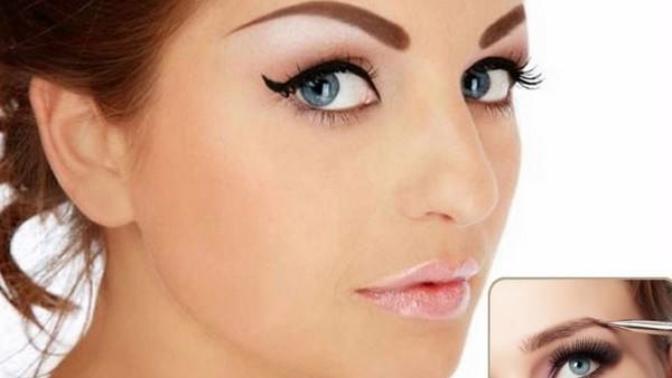 Makeup Guide: There's a Right Way, And a Wrong Way