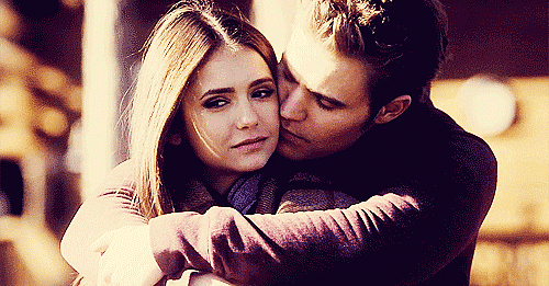 19 Cute Little Things Guys Do