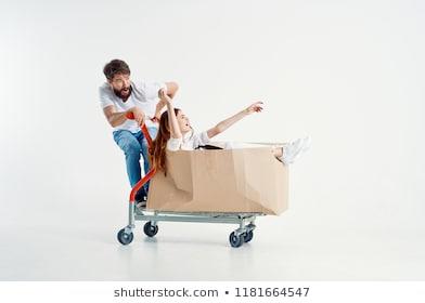 20 Cute Ways to Carry or Hold a Girl