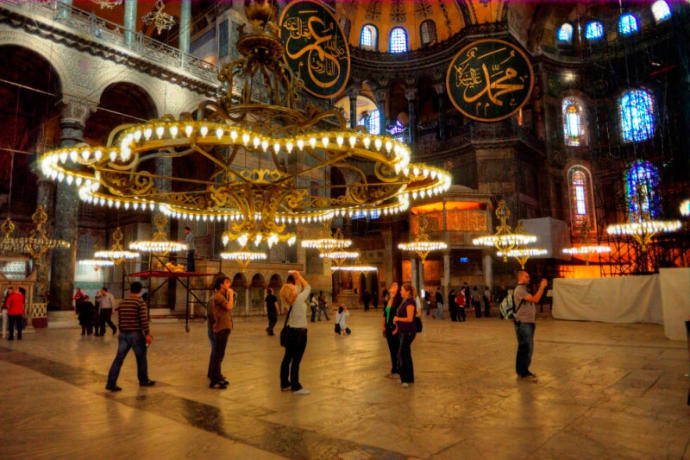 8 Wondrous Istanbul Sights You Just Can't Miss