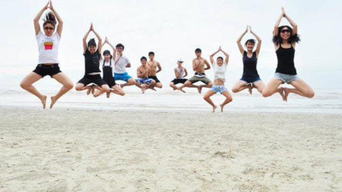 20 Group Photos You Should Try At Least Once