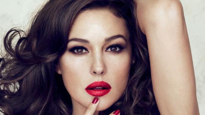 More of the Hottest Women in the World, Part 2